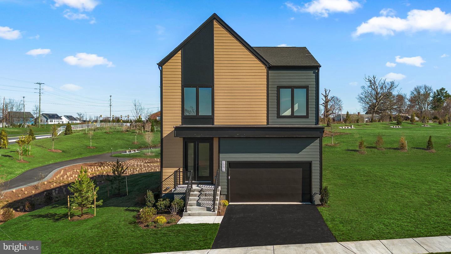 4 Ambrose Tree Pl #Sasha 31-F2 — photo