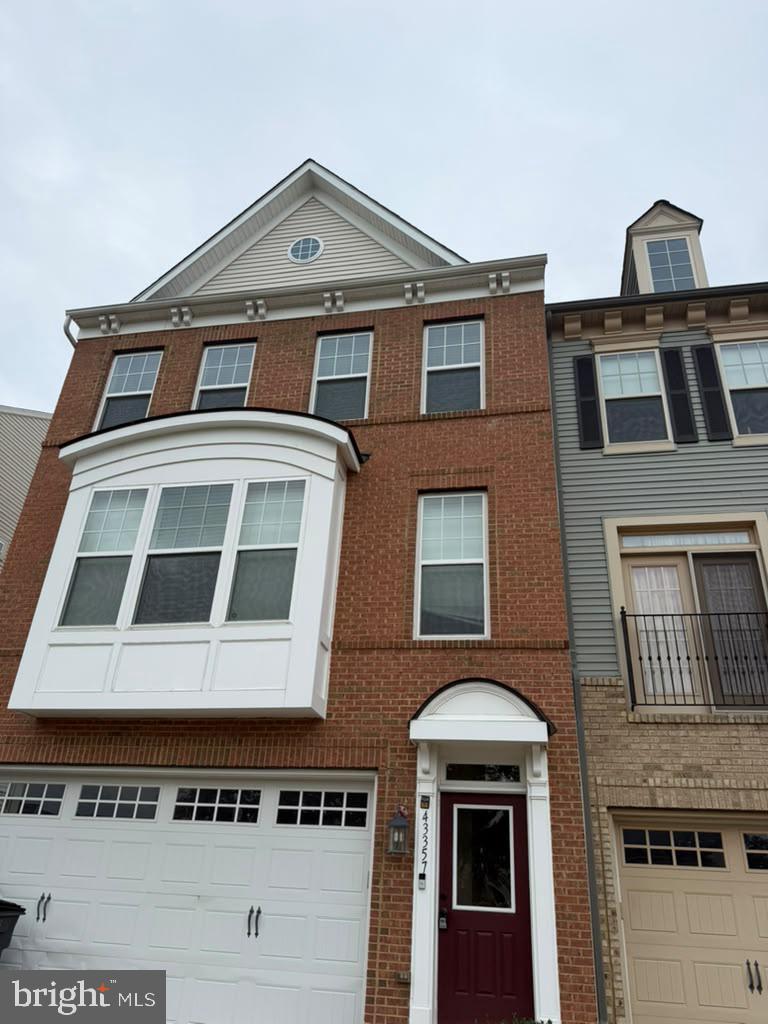 43357 Hominy Ter — photo