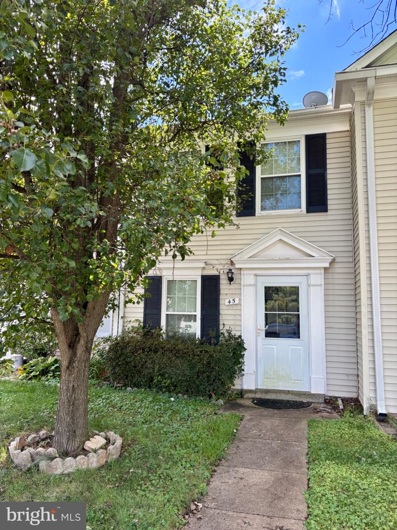 45 Quincy Ct — photo