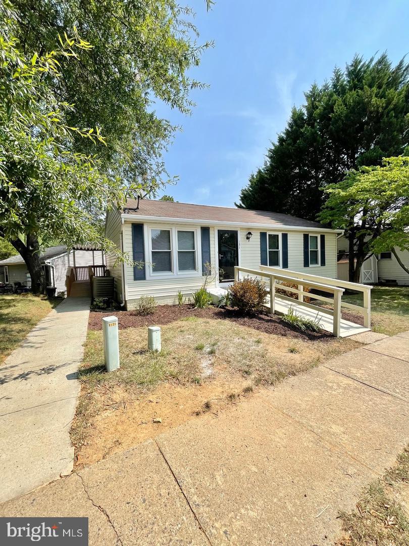 131 Oak View Dr SE — photo