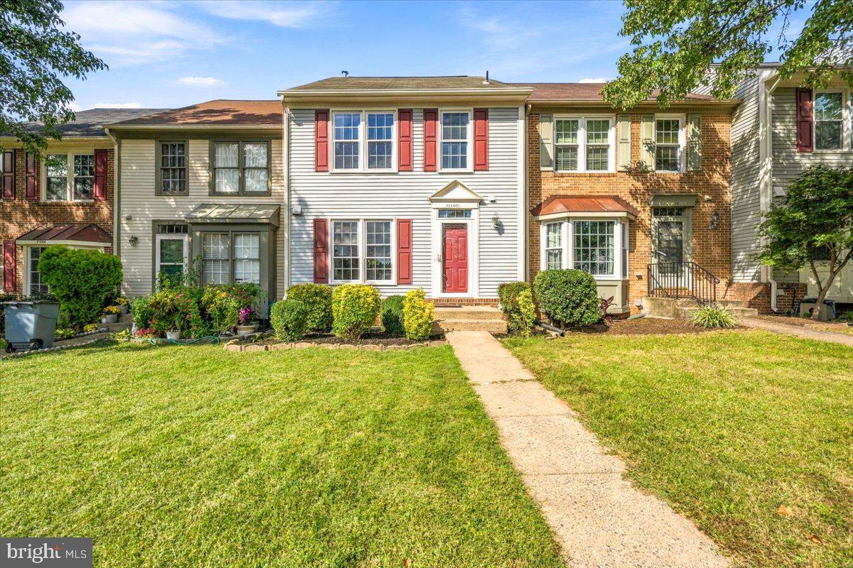 21140 Winding Brook Sq — photo