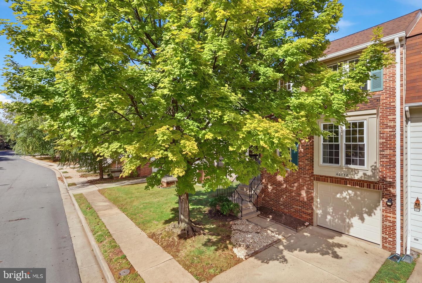 46752 Woodmint Ter — photo