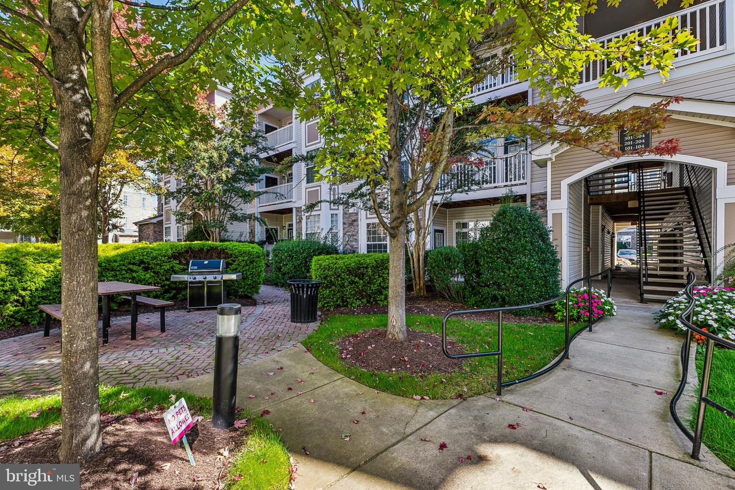 507 Sunset View Ter SE #104 — photo