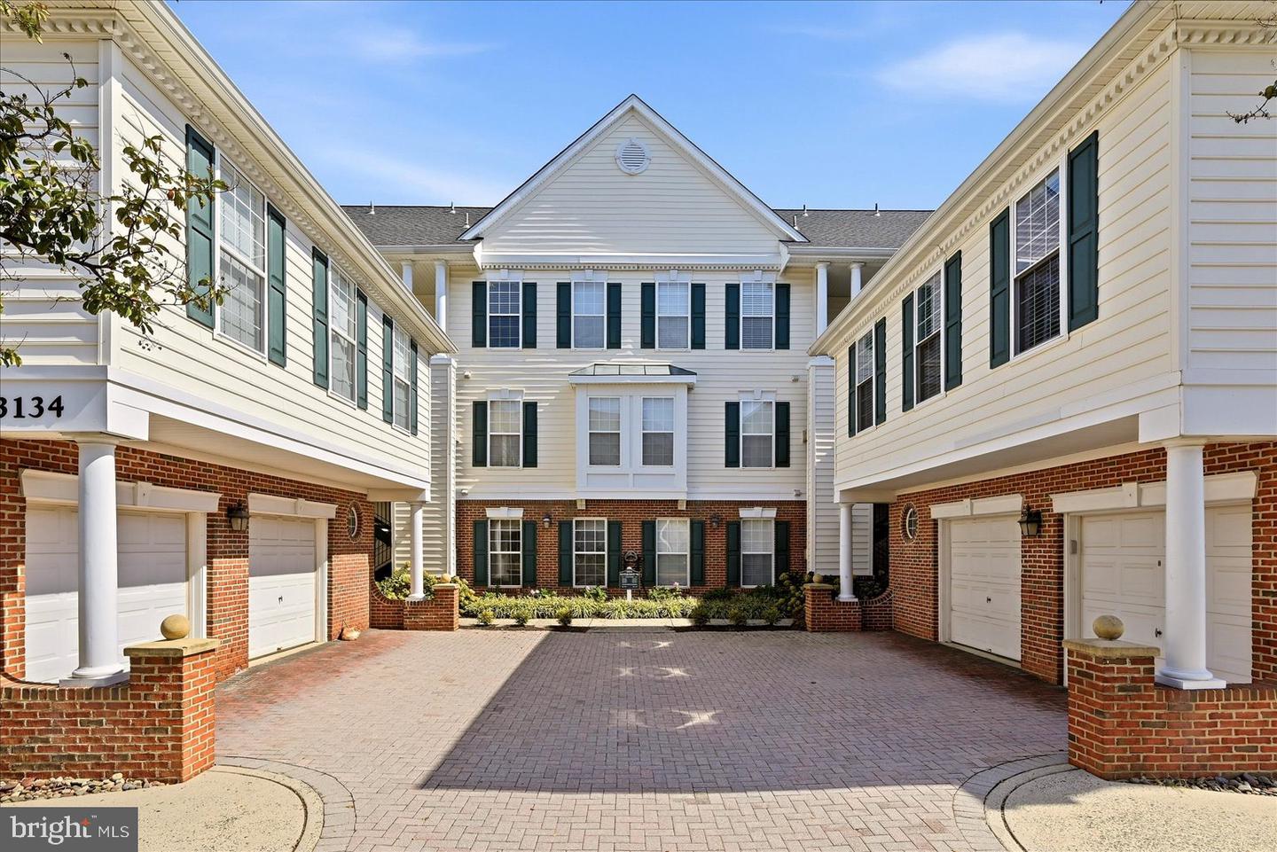 43134 Watercrest Sq #303 — photo