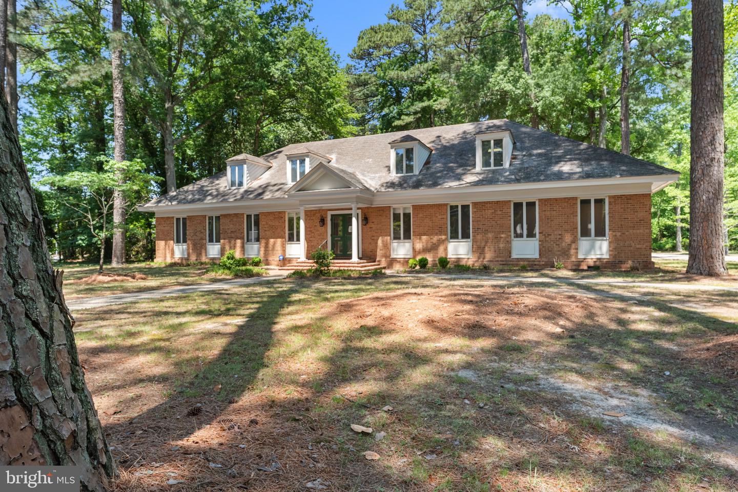 678 Rappahannock Dr — photo