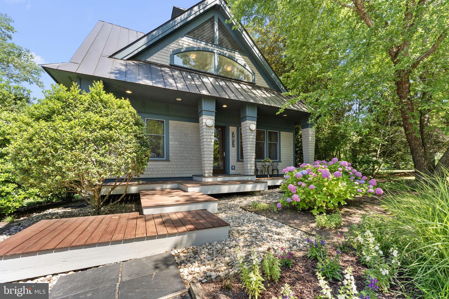 783 King Carter Drive — photo