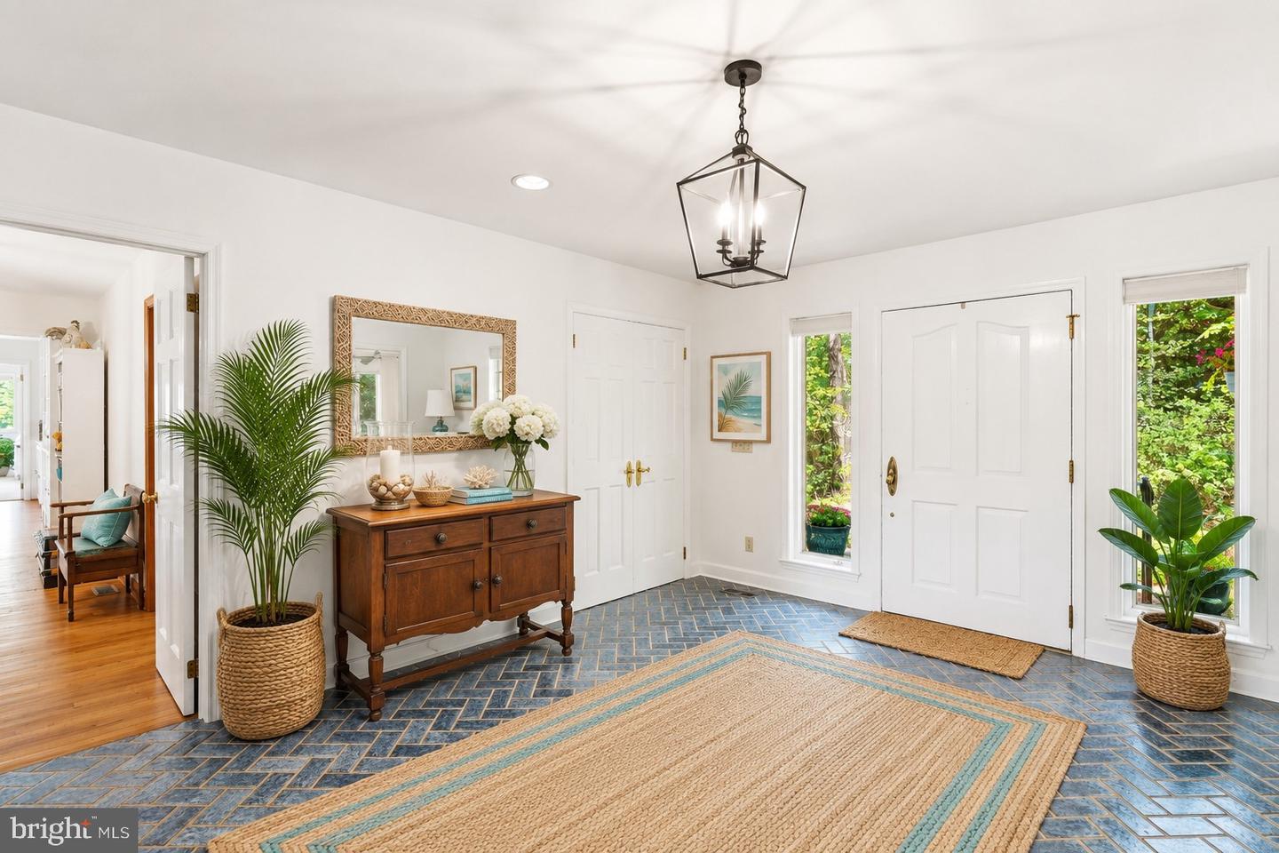 750 Levelgreen Rd. — photo