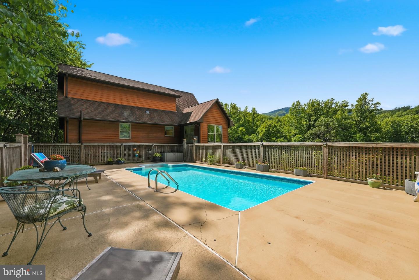 2411 Quaker Run Road, Banco, VA 22711 — photo 3