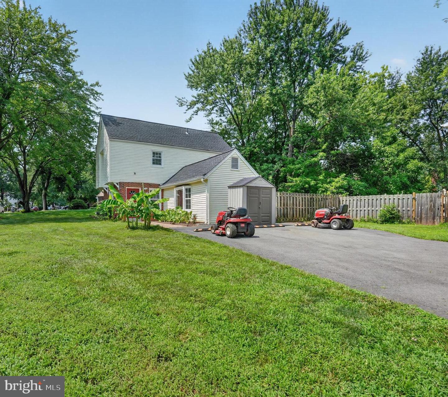 8512 Artillery Rd — photo