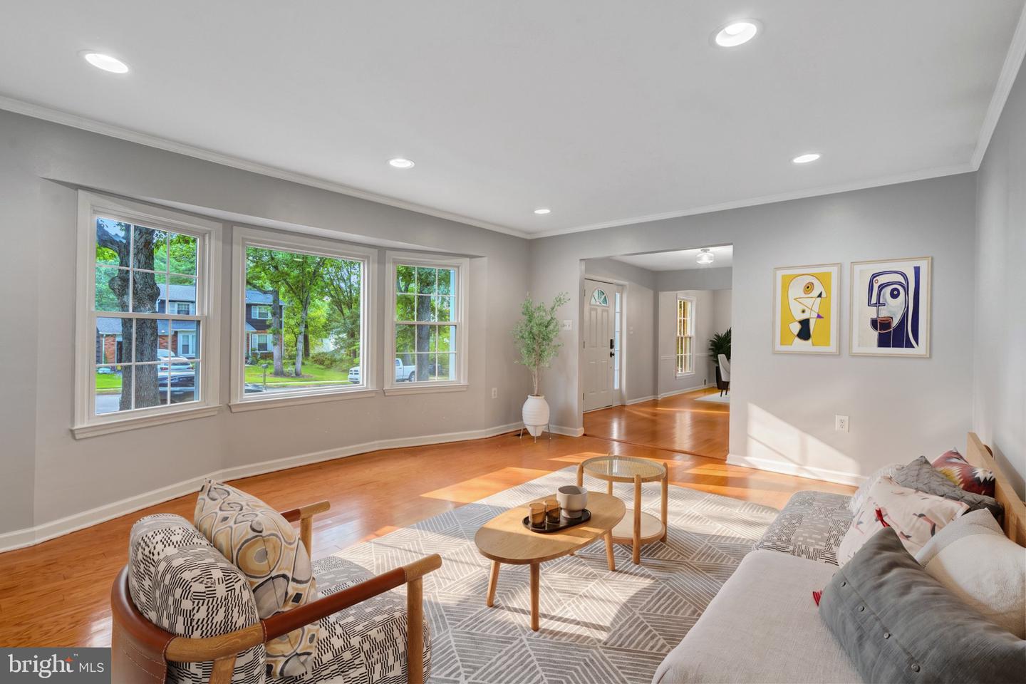 8603 Jackson Ave — photo