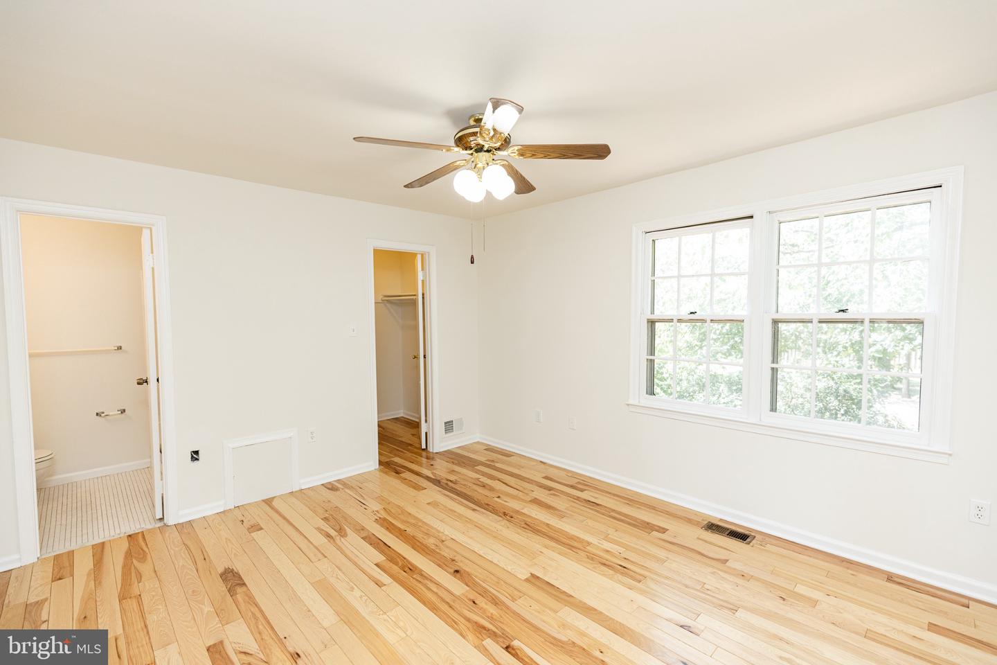 9013 Tyler Ct — photo
