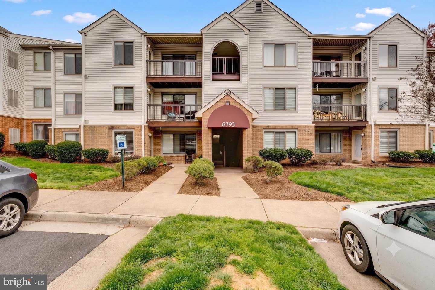 8393 Buttress Ln #202 — photo