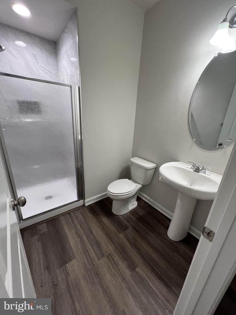 9389 Barnes Loop — photo