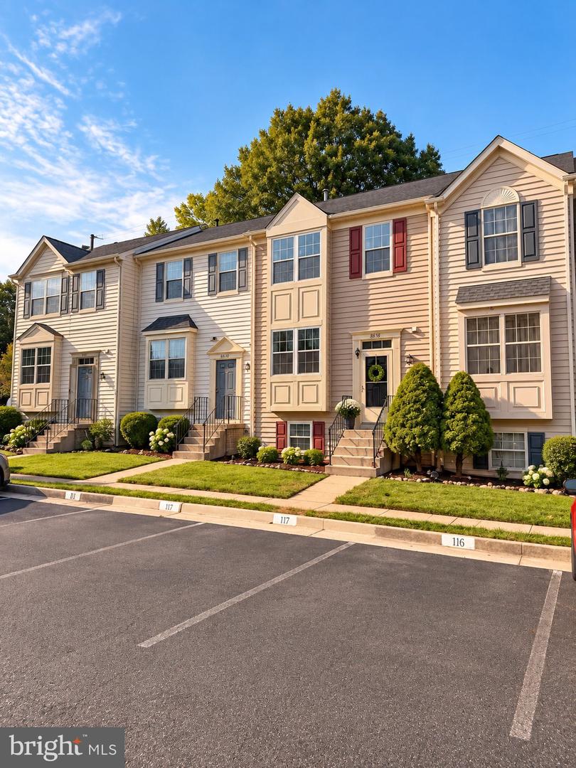 8838 Lane Scott Ct — photo