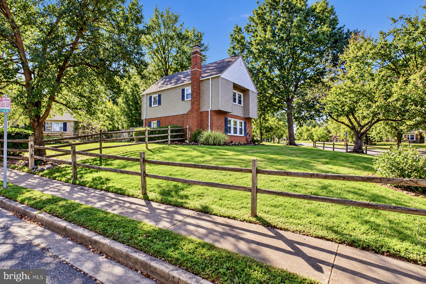 8585 Sherman Ct — photo