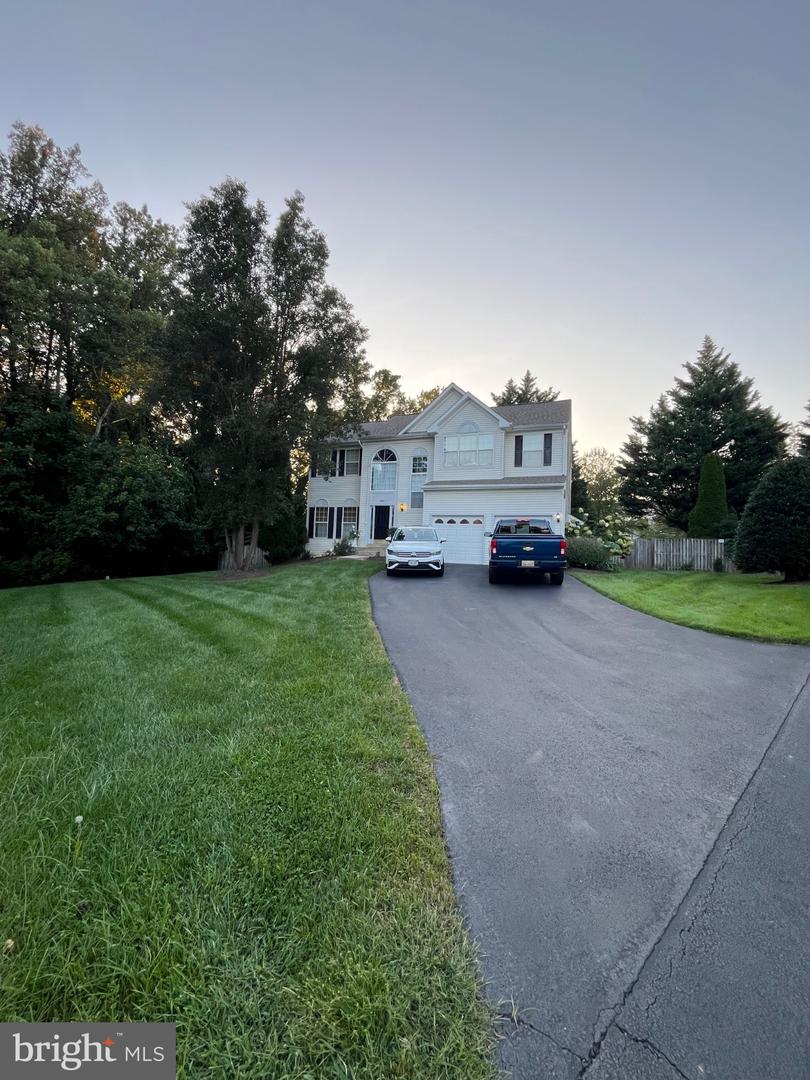 9302 Becky Ct — photo