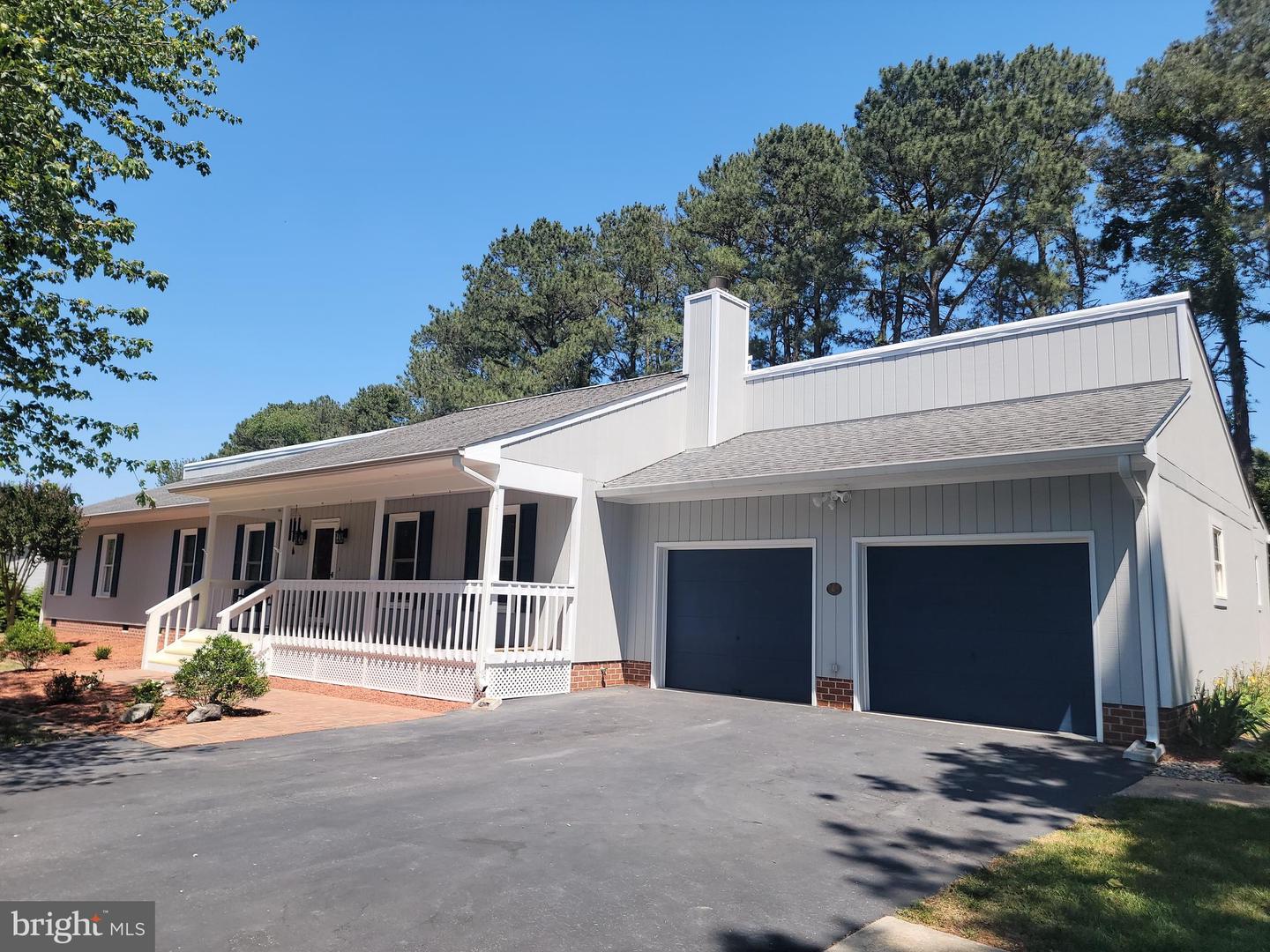 98 Mallard Dr — photo