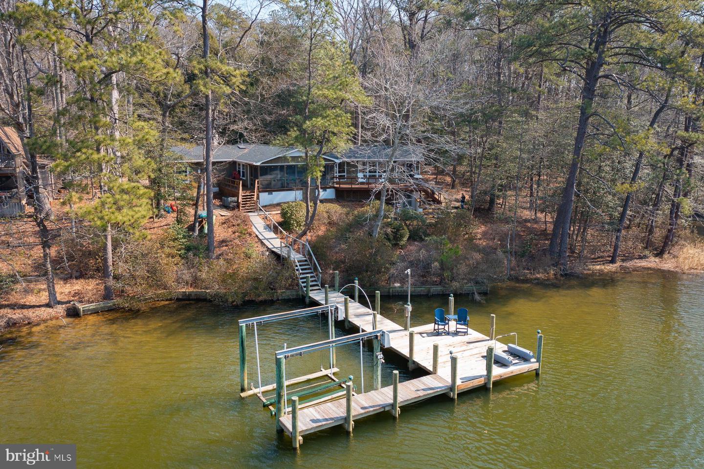 57 Swann Ct — photo