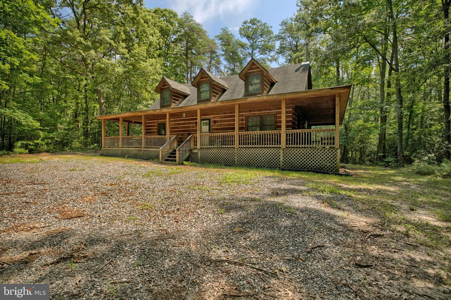 592 Knights Landing Dr — photo