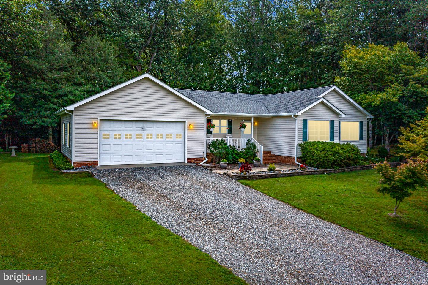 102 Canvasback Ln — photo
