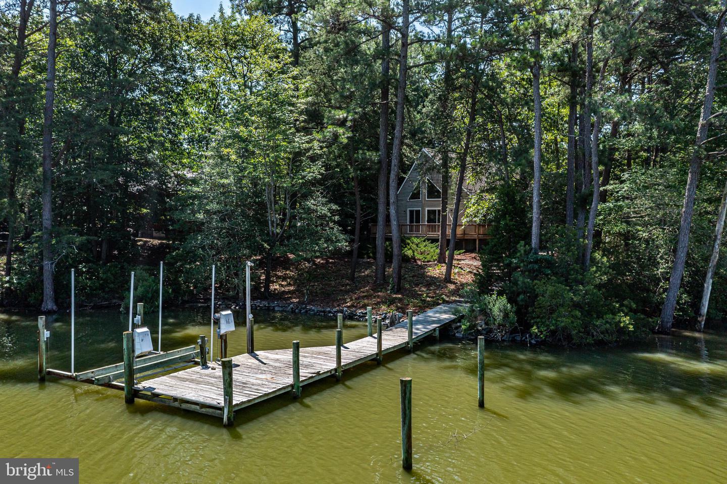 105 Emerald Cove Rd — photo