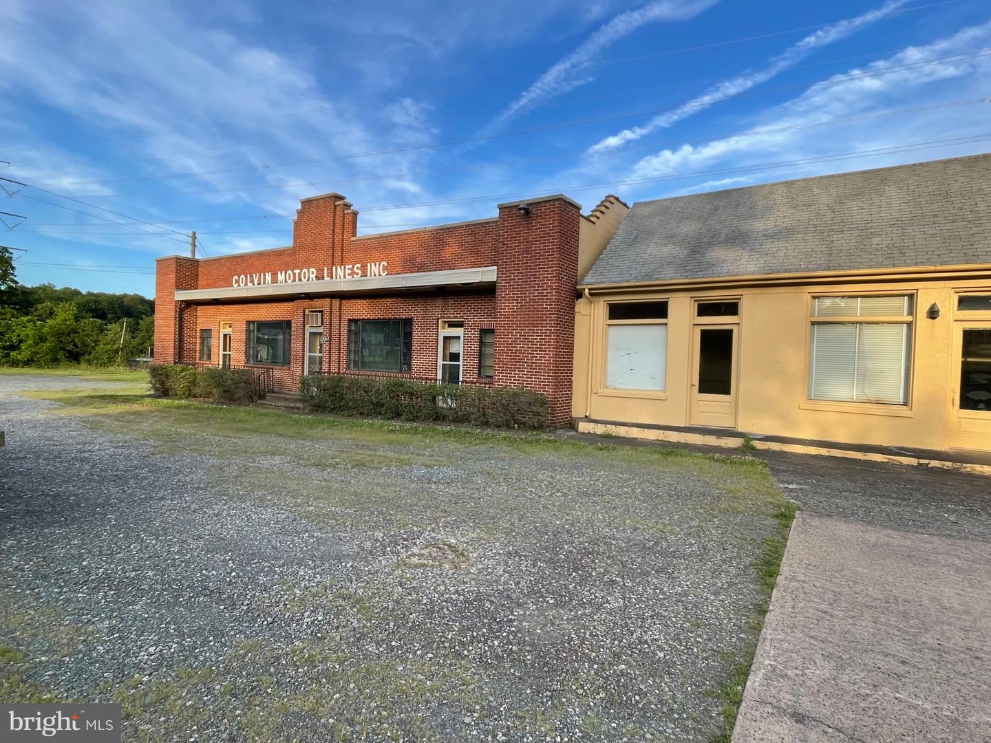 12347 James Madison Hwy — photo
