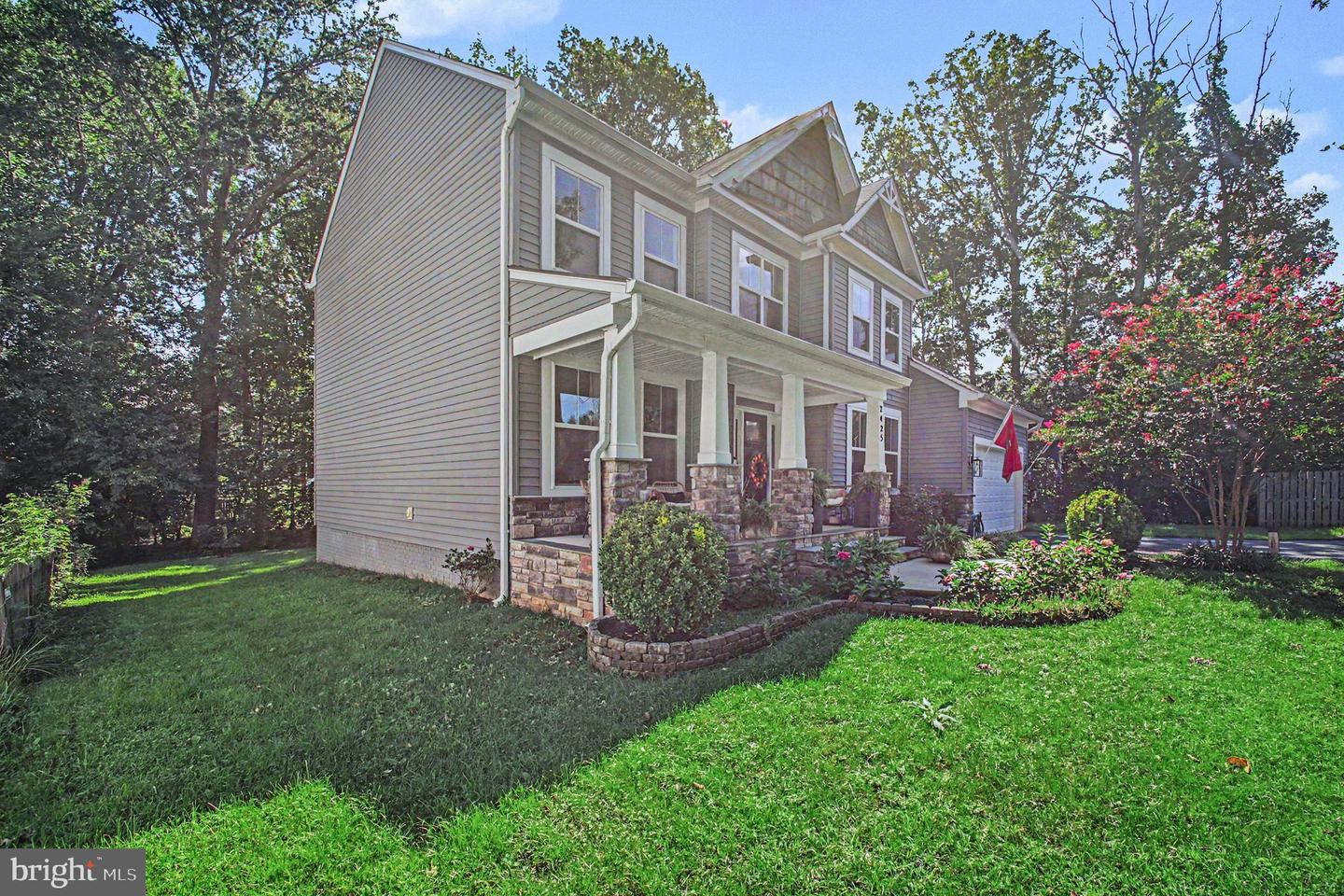 2425 Edgewood Dr — photo