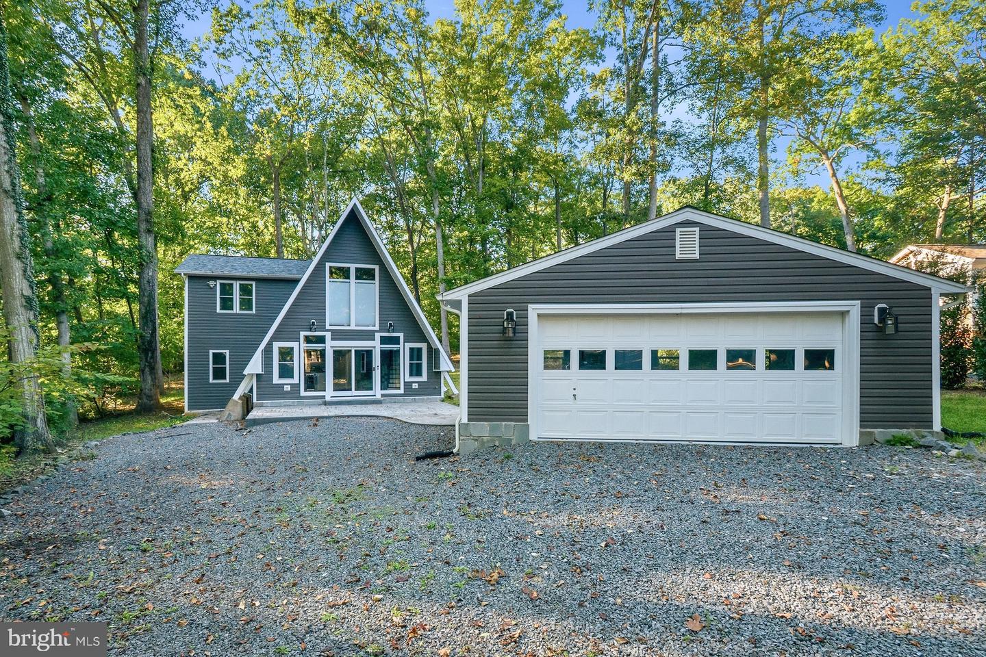 3419 Lakeview Pkwy — photo