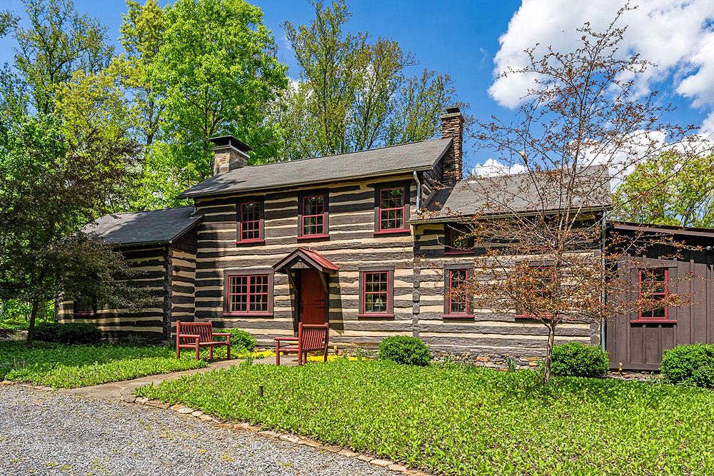 4439 Old Forge Rd — photo
