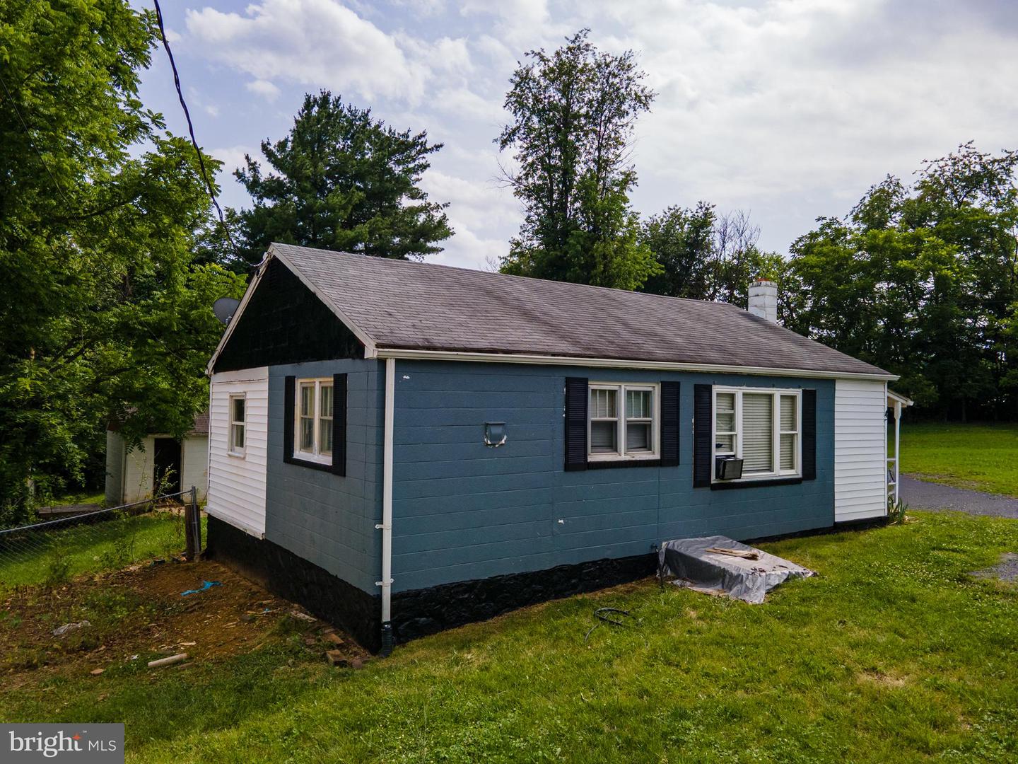 494 Chapel Rd — photo