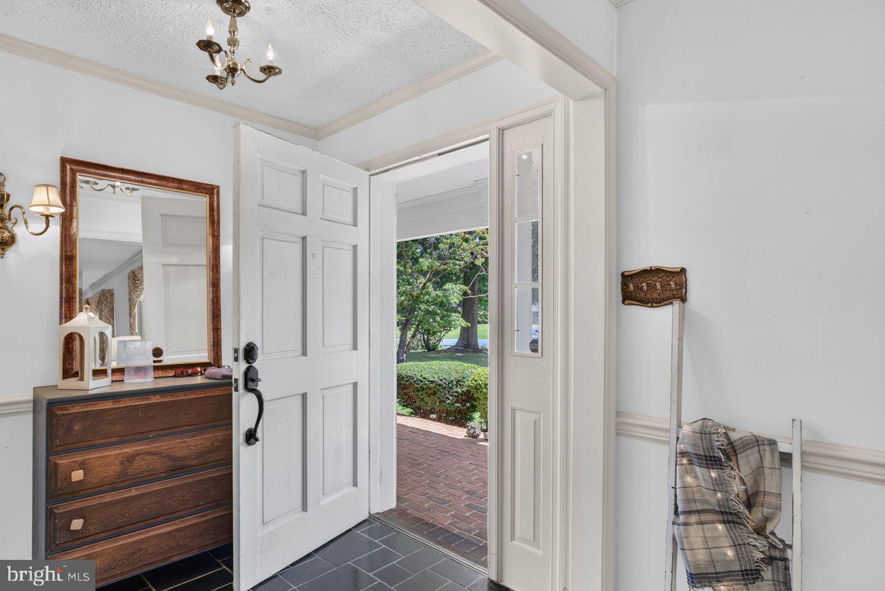 207 Circle View Road, Luray, VA 22835 — photo 3