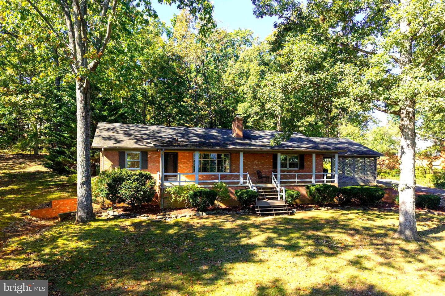 213 Forest Hills Dr — photo