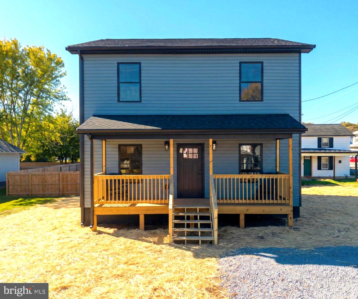 134 N Hawksbill St — photo