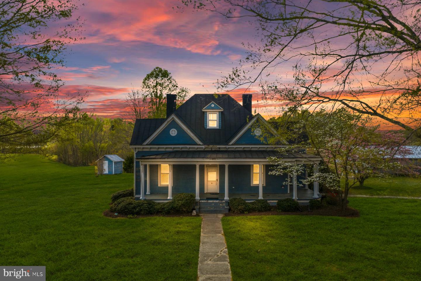 2136 Rocksprings Road, Ringgold, VA 24586