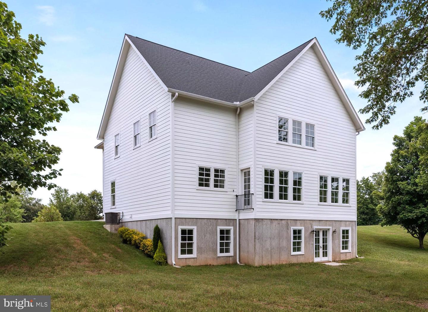 17979 Old Triangle Road, Triangle, VA 22172 — photo 3