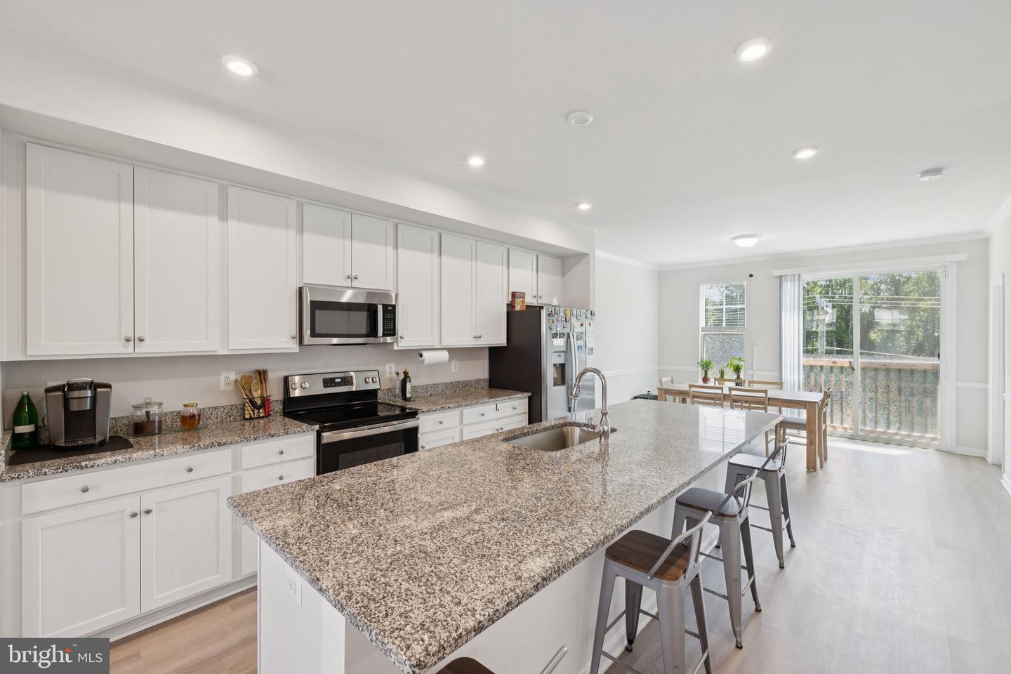 18255 Summit Pointe Dr — photo