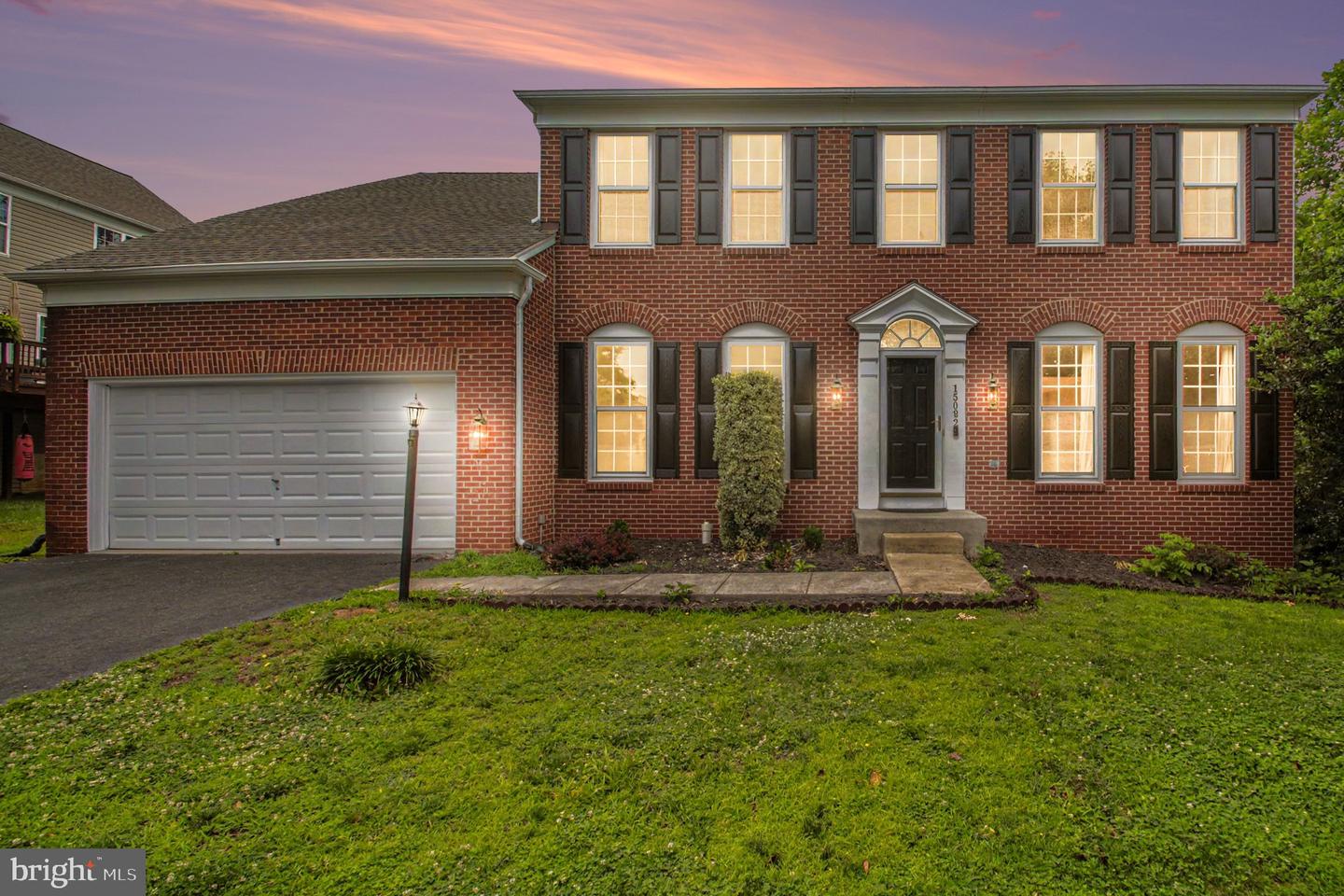 15082 Stepping Stone Dr — photo