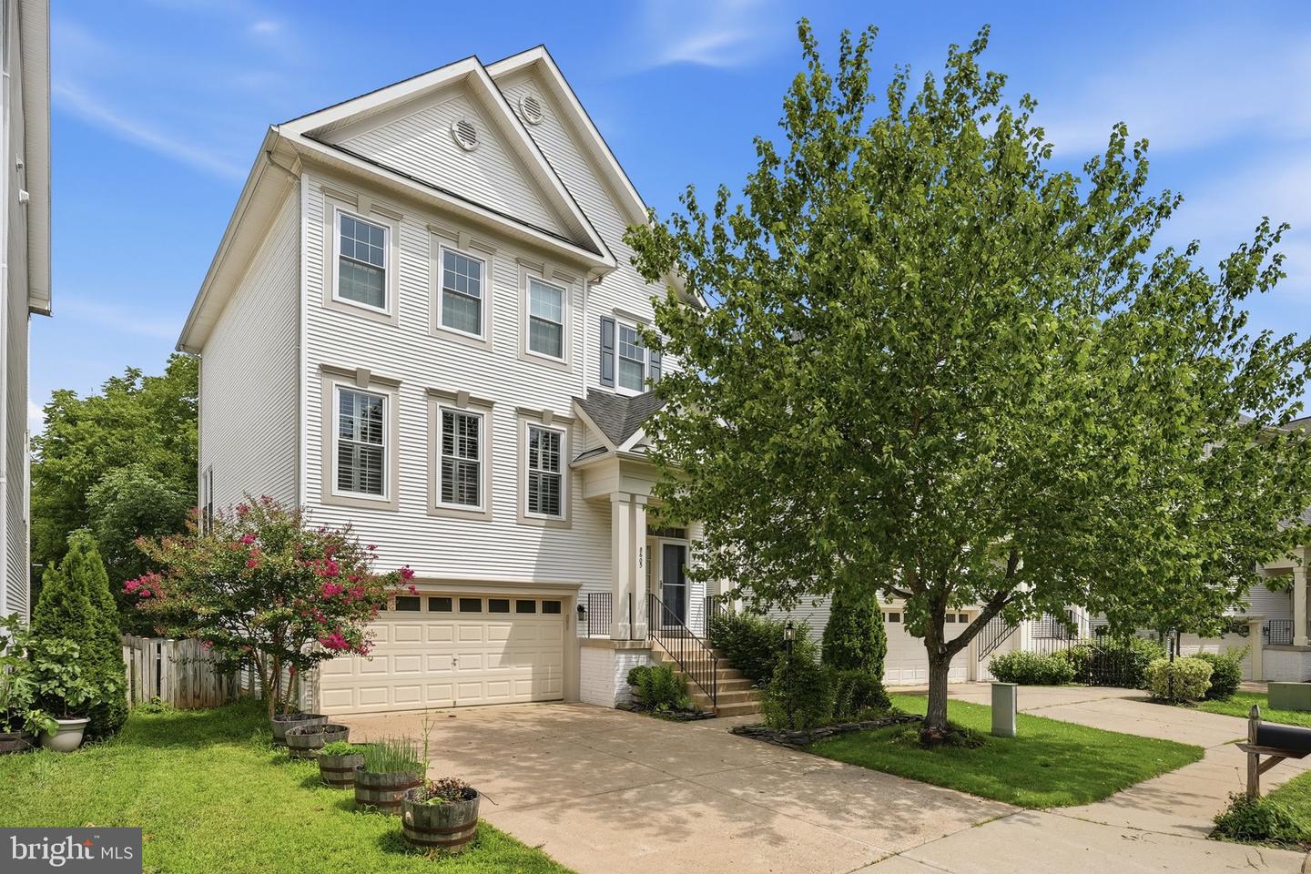 8605 Webster Tavern Way — photo