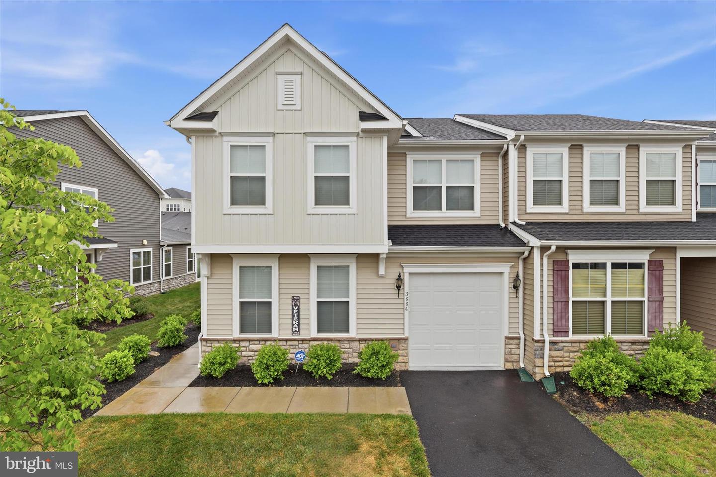 3664 Traford Ln — photo