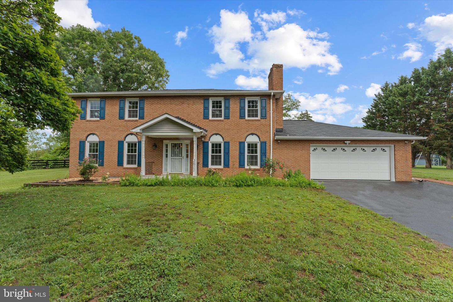2611 Alvey Dr — photo