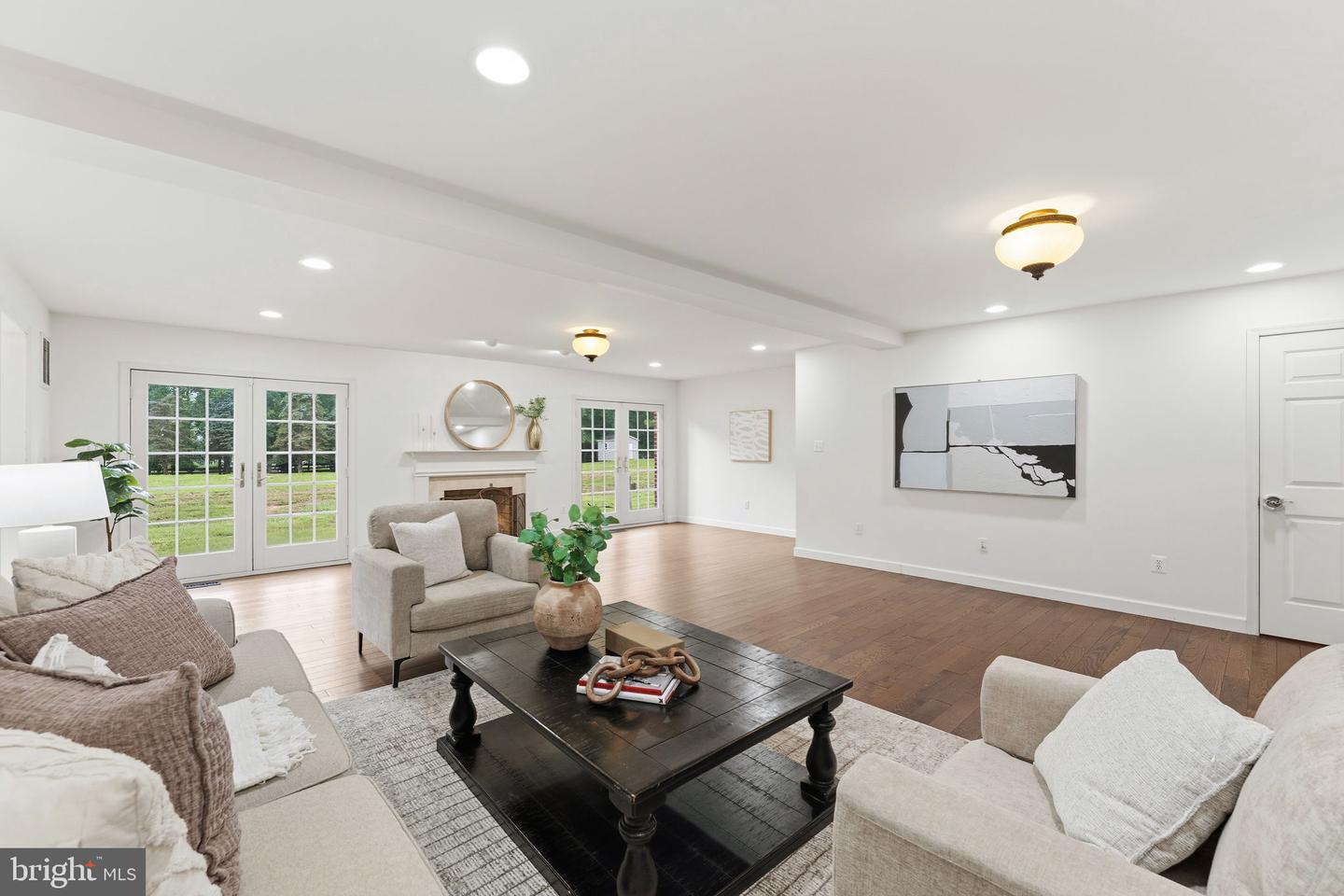 4740 Angus Dr — photo