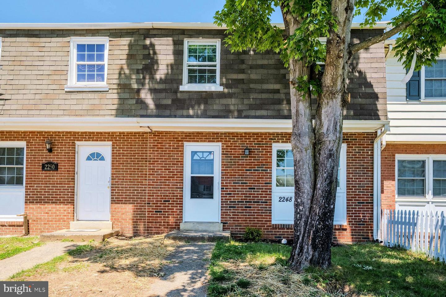 2248 Fort Pickens Ct — photo