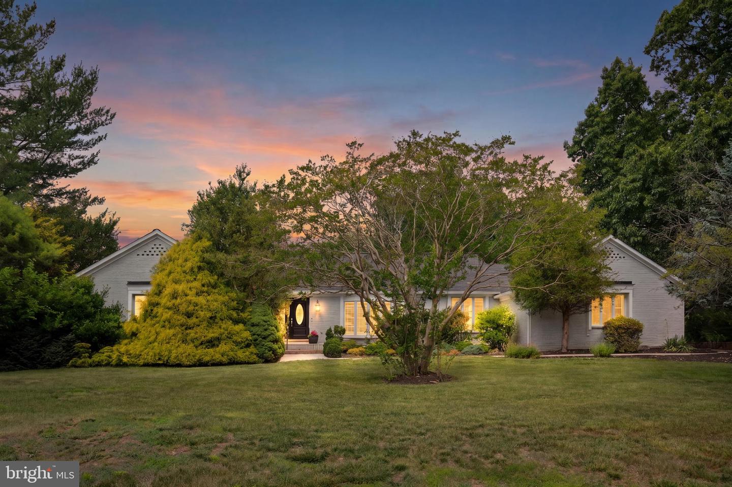 4710 Angus Dr — photo
