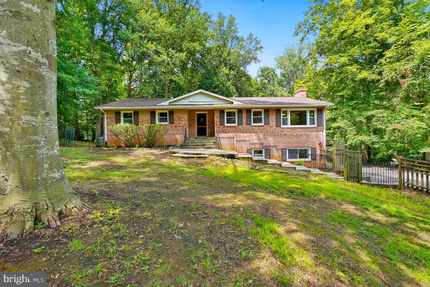 12312 White Eagle Dr — photo