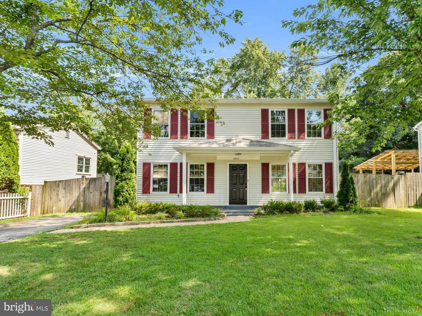 5566 Saint Charles Dr — photo