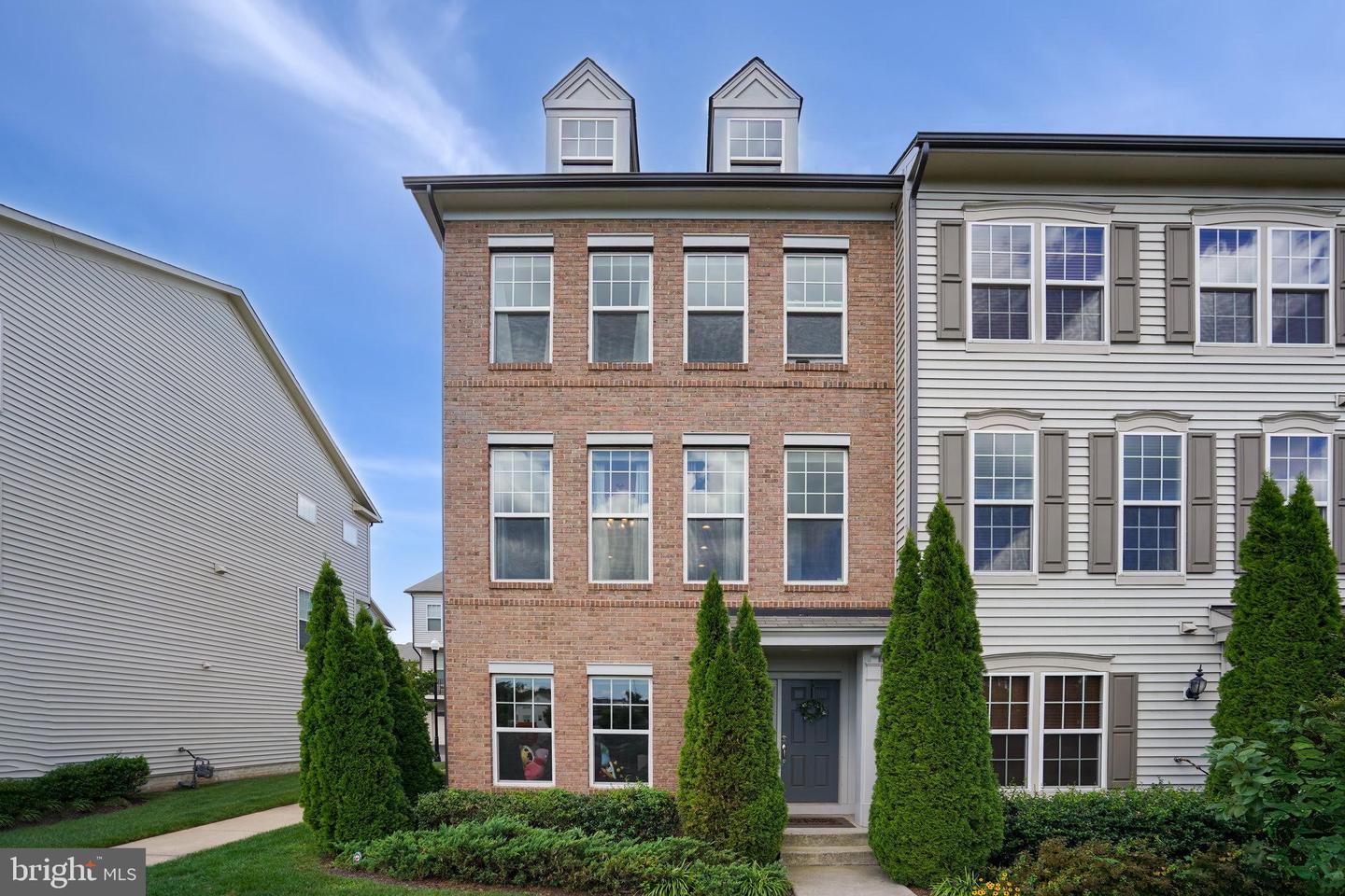 8944 Dahlgren Ridge Road, Manassas, VA 20111