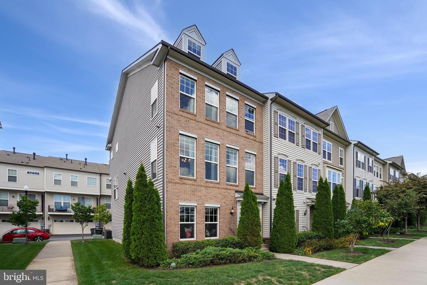 8944 Dahlgren Ridge Road, Manassas, VA 20111 — photo 3