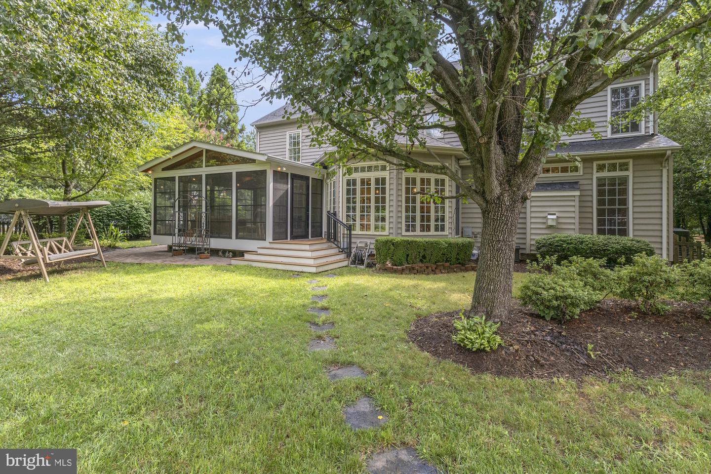 13539 Heritage Farms Dr — photo