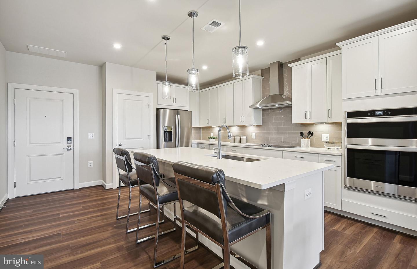 5800 Moonstone Way #104 — photo