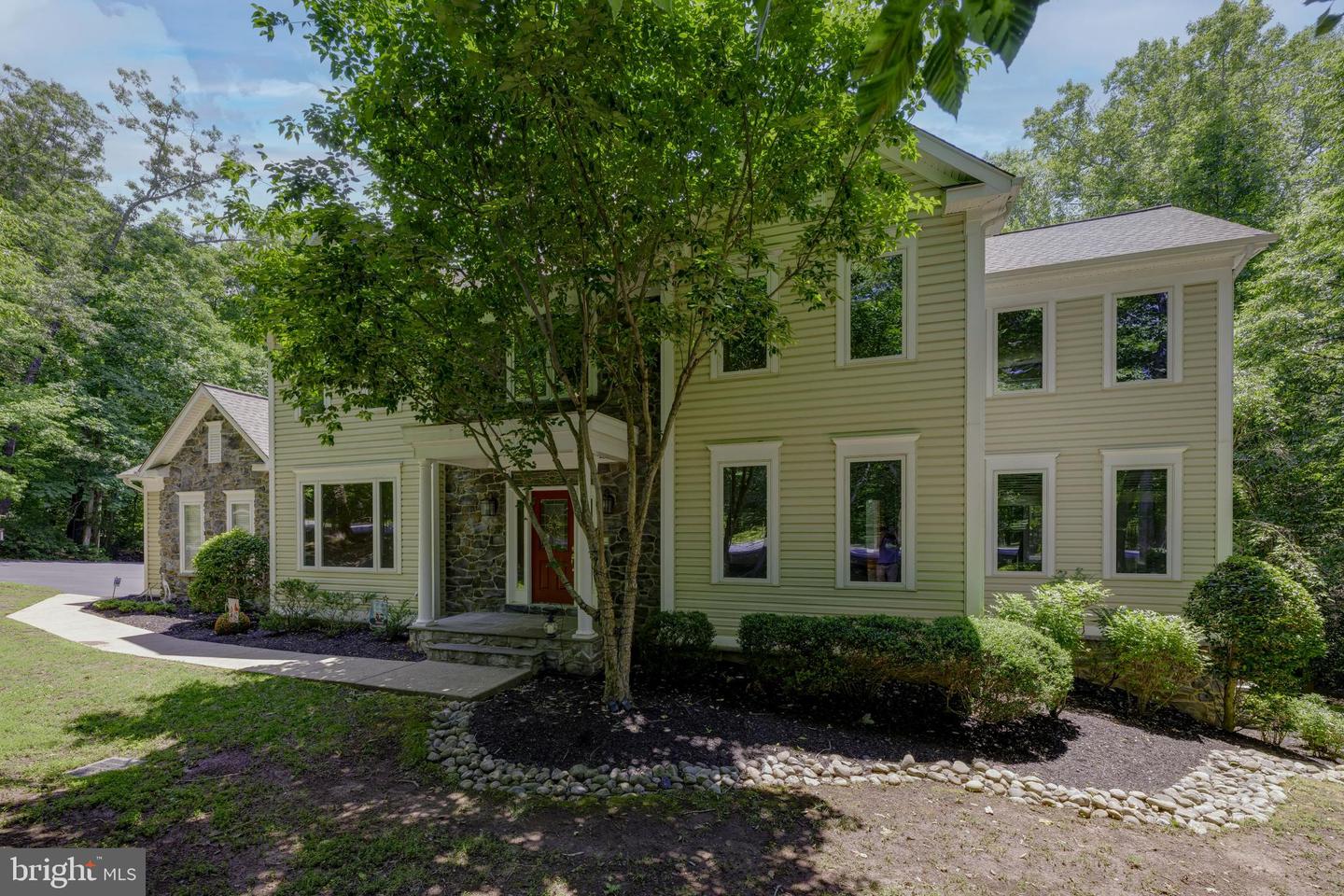 4689 Occoquan Overlook — photo